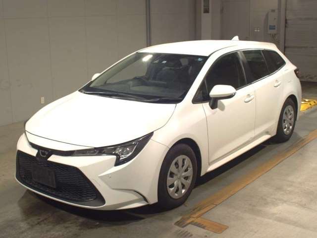 6026 TOYOTA COROLLA TOURING ZRE212W 2019 г. (TAA Kyushu)